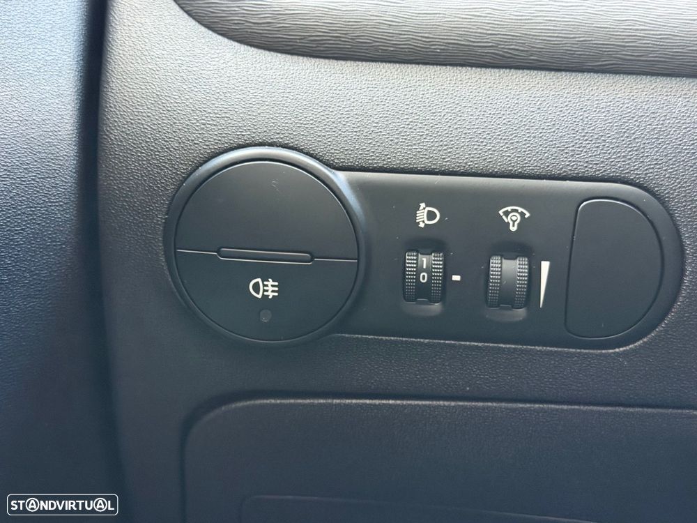 Hyundai i10 1.2 Comfort - 23