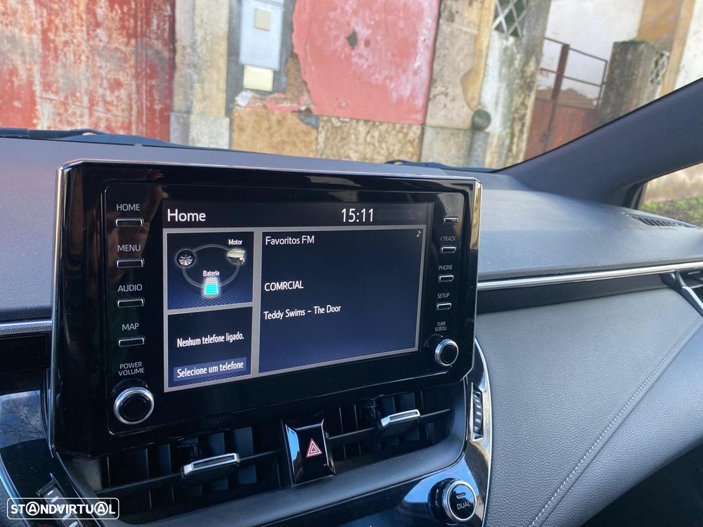 Toyota Corolla Touring Sports 1.8 Hybrid Comfort+P.Sport - 26