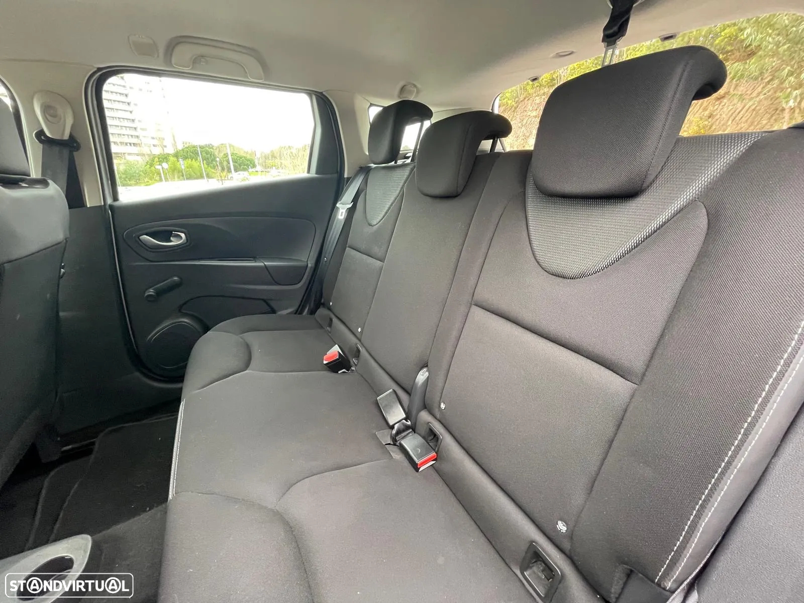 Renault Clio Sport Tourer 0.9 TCe Limited - 6