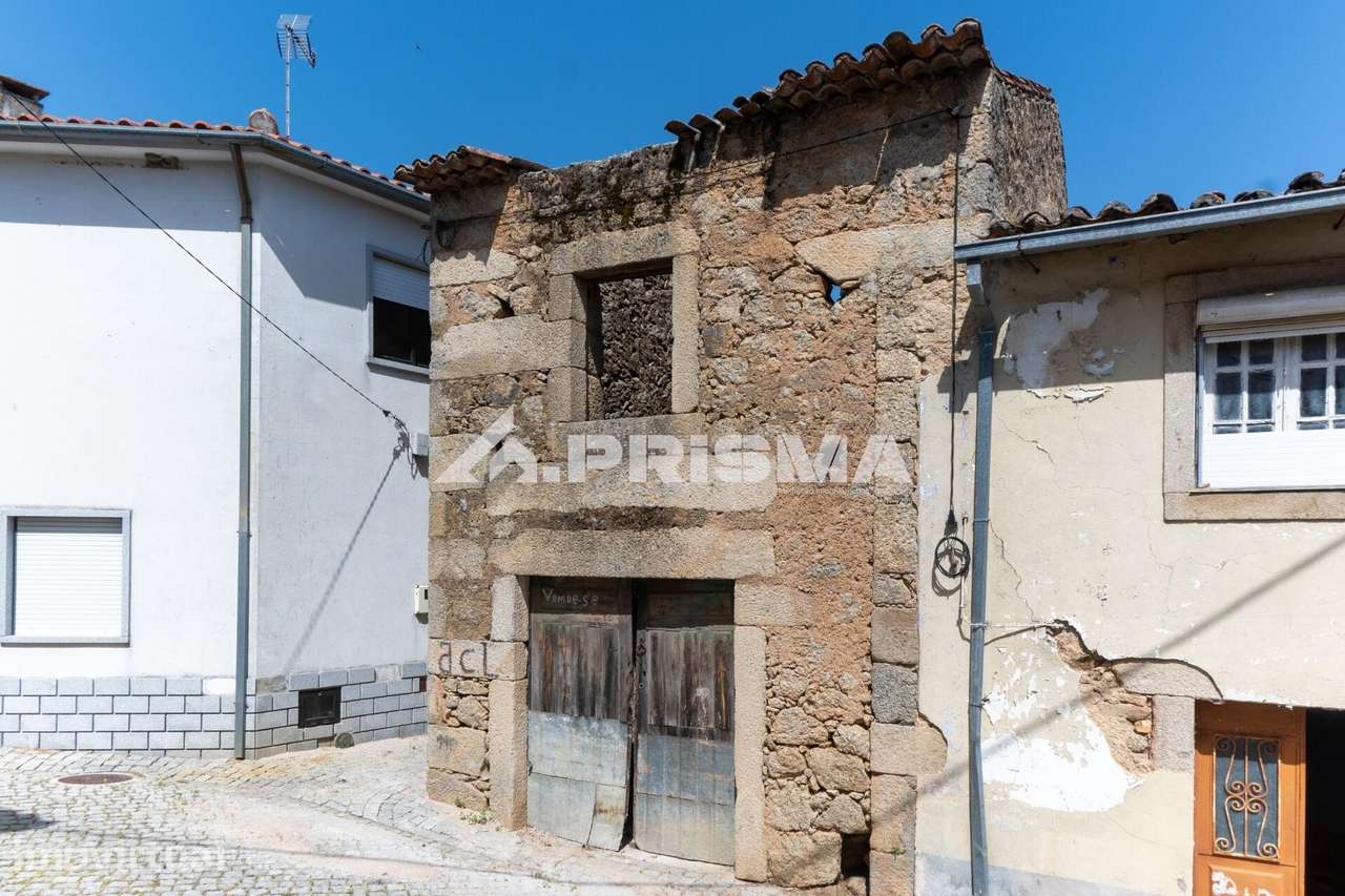 Moradia em Pedra para venda em Lousa, Castelo Branco - Grande imagem: 3/25