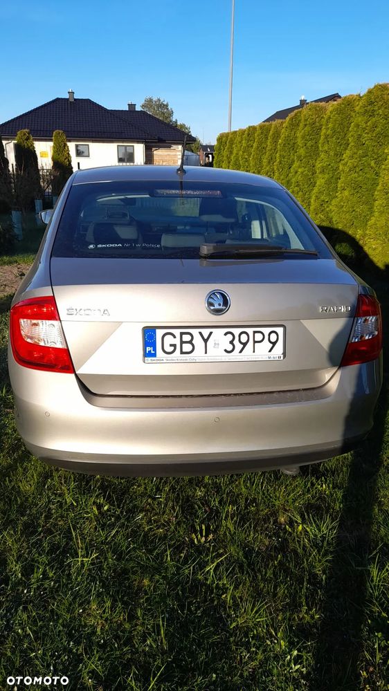 Skoda RAPID 1.2 TSI Ambition - 4