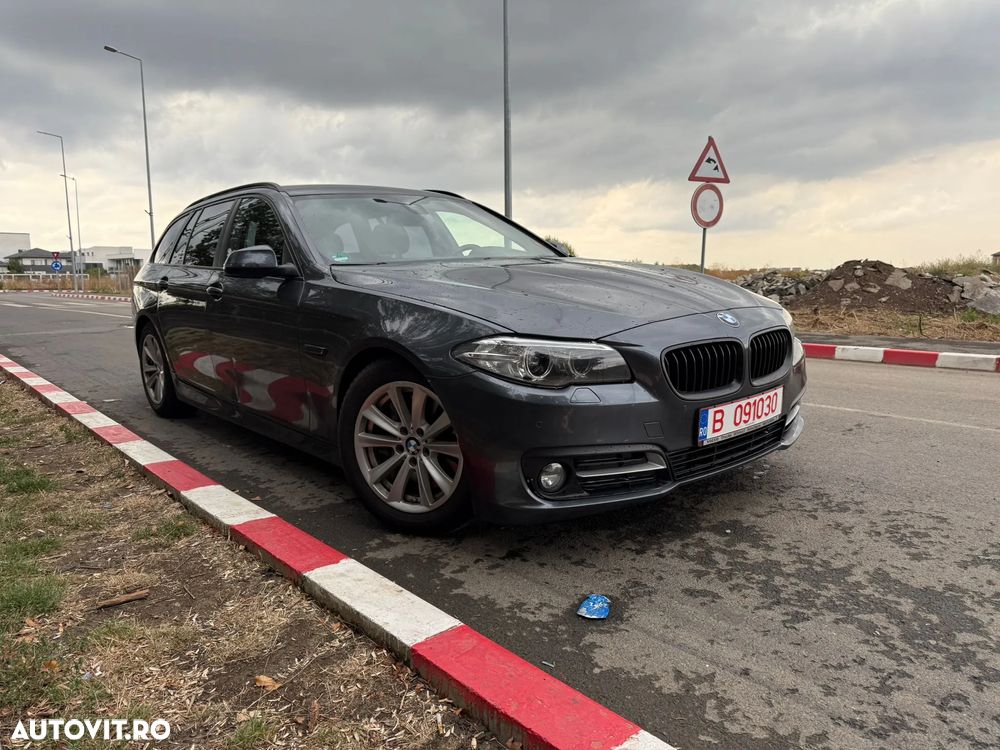 BMW Seria 5 530d xDrive AT