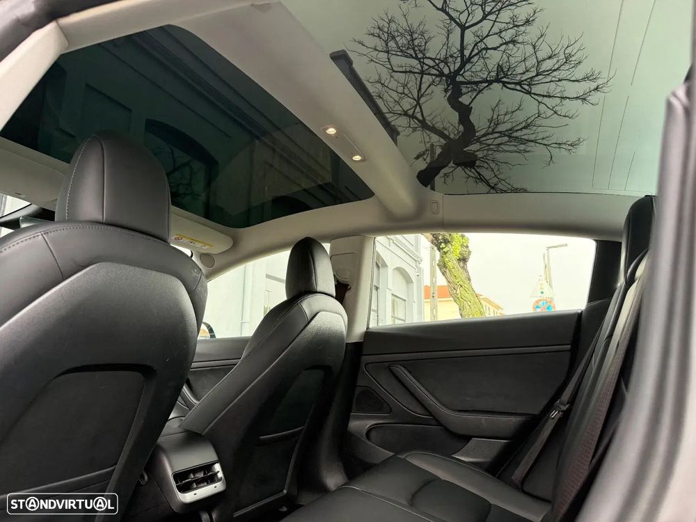 Tesla Model 3 Standard Range Plus RWD - 26