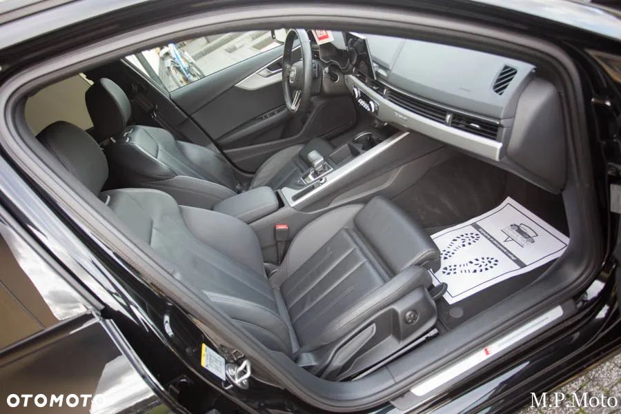 Audi A4 Avant 40 TDI quattro S tronic S line - 35