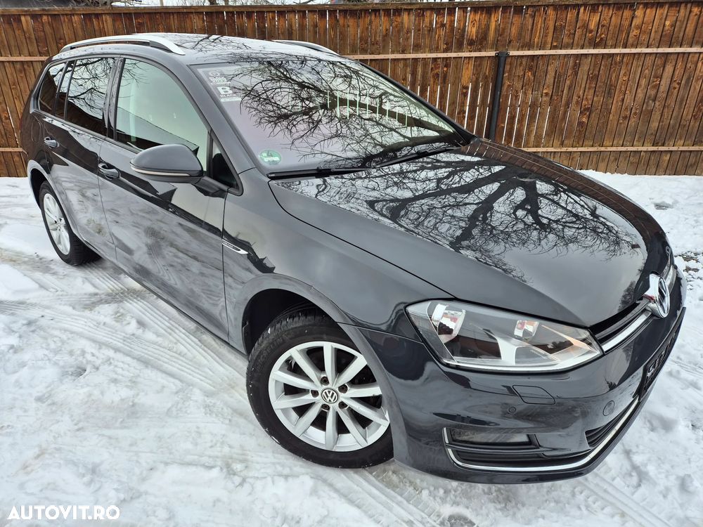 Volkswagen Golf 1.6 TDI 4Motion BlueMotion Technology Lounge - 1