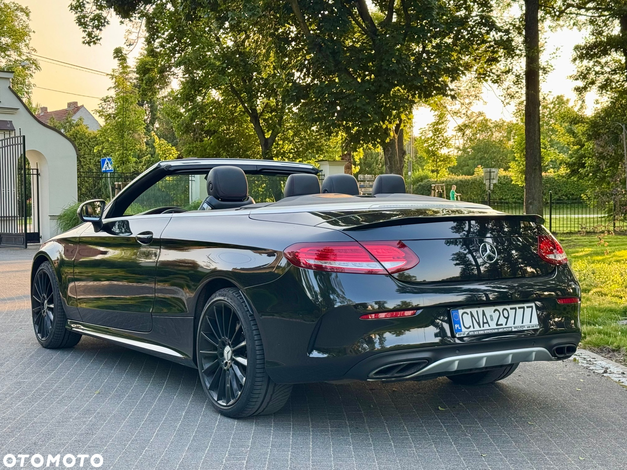 Mercedes-Benz Klasa C AMG 43 Cabrio 4Matic 9G-TRONIC - 8