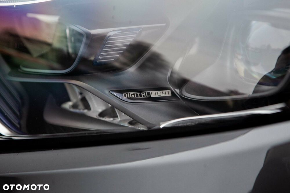 Mercedes-Benz GLC - 16