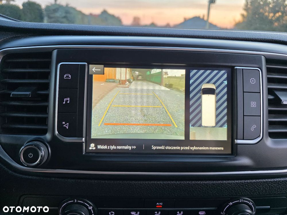 Opel VIVARO - 25