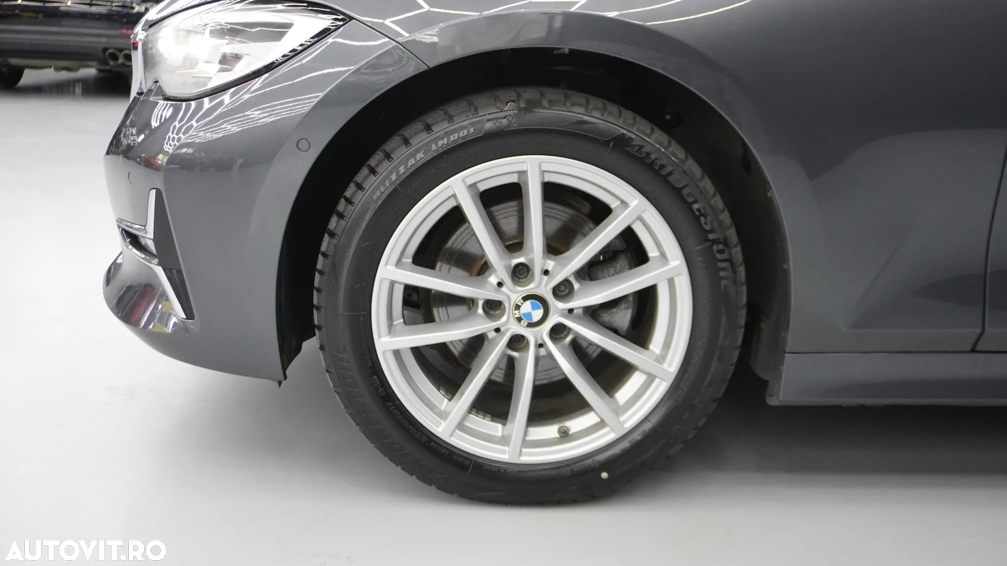 BMW Seria 3 320d xDrive AT - 7