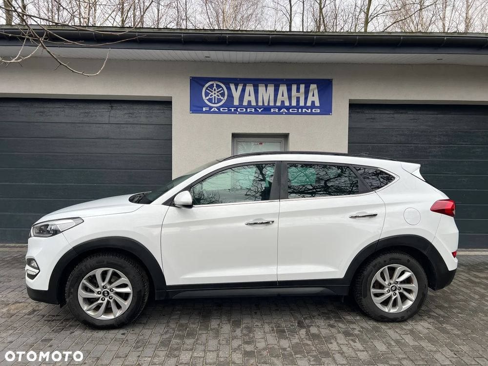Hyundai Tucson 1.7 CRDI BlueDrive Style 2WD - 4