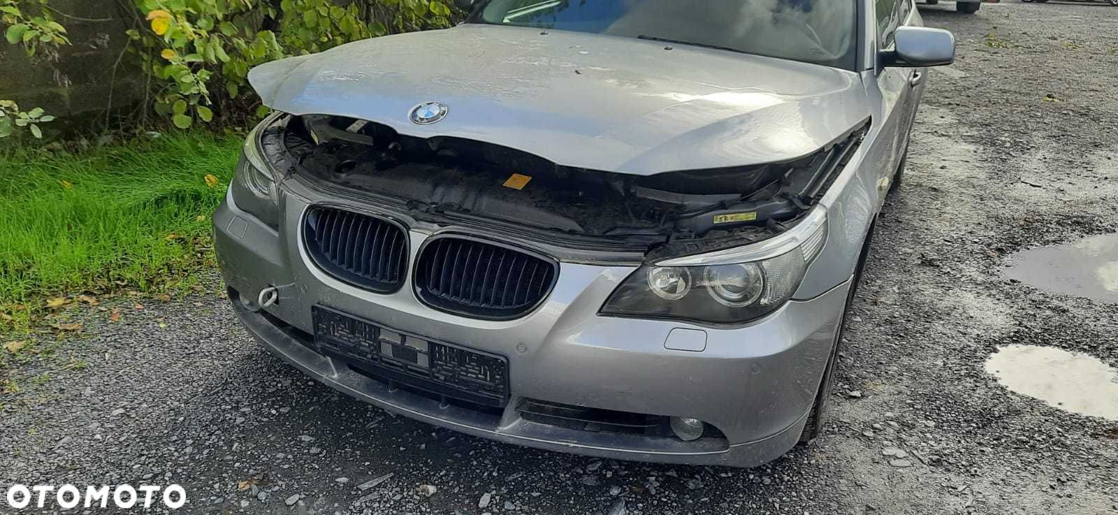 Maska błotnik zderzak, cały przód BMW 5 E60 E61 silbergrau met A08/7 - 1