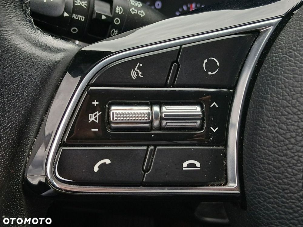 Kia Ceed 1.4 T-GDI M - 28