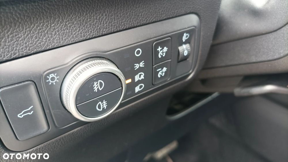 Ford Kuga 2.5 FHEV FWD ST-Line - 18