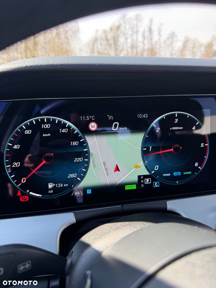 Mercedes-Benz Klasa E 220 d 9G-TRONIC Avantgarde - 24