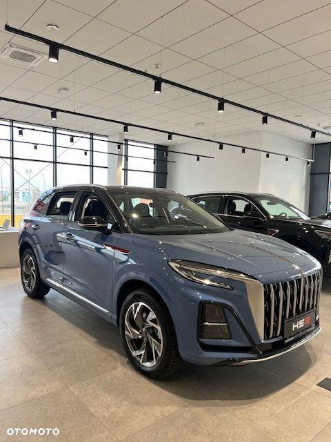 Hongqi HS3 - 3