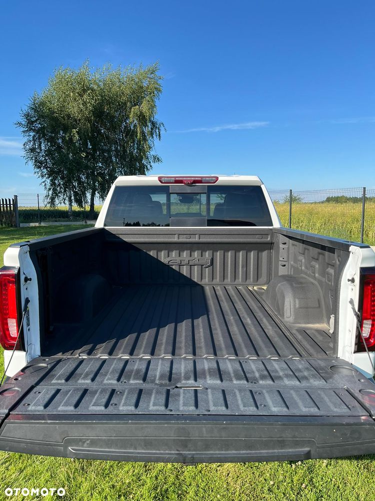 GMC Sierra - 25