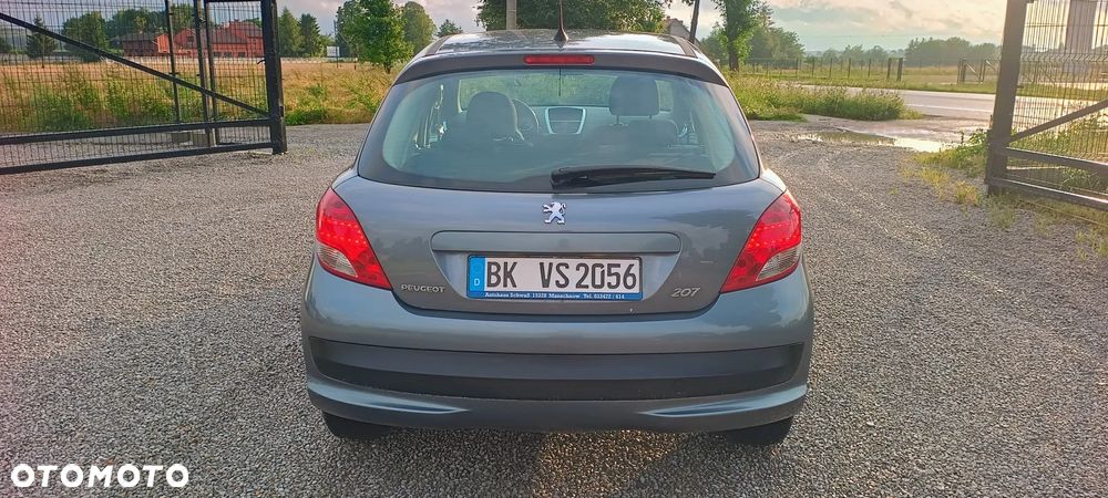 Peugeot 207 1.4 U Move - 11