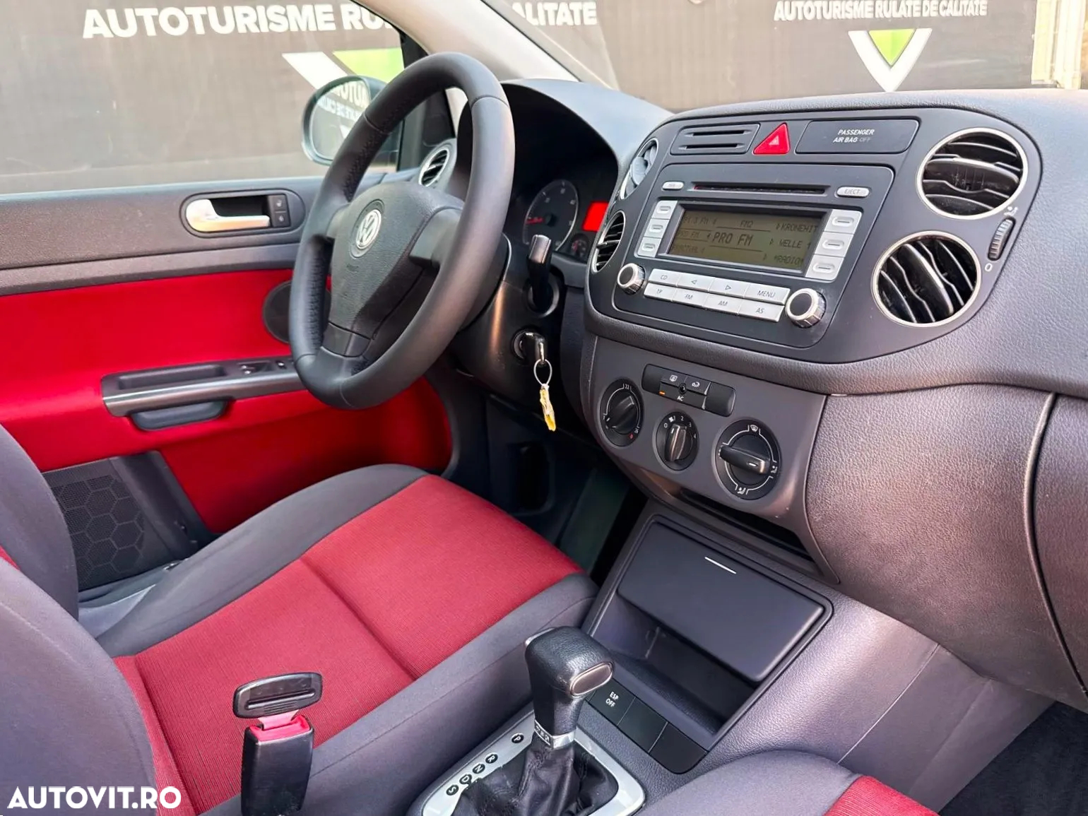 Volkswagen Golf Plus 1.9 TDI DPF DSG Edition - 20