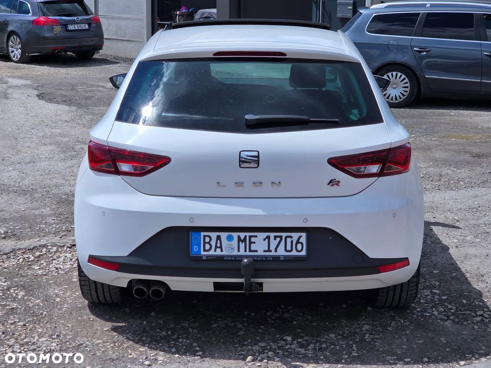 Seat Leon 2.0 TDI DPF Start&Stop DSG FR - 9