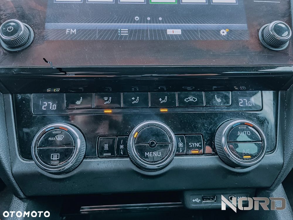 Skoda Octavia 1.8 TSI DSG Style - 19