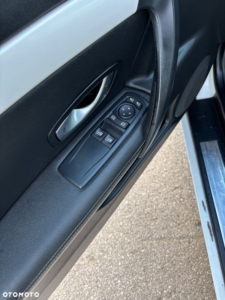 Renault Laguna dCi 150 FAP Monaco GP - 10