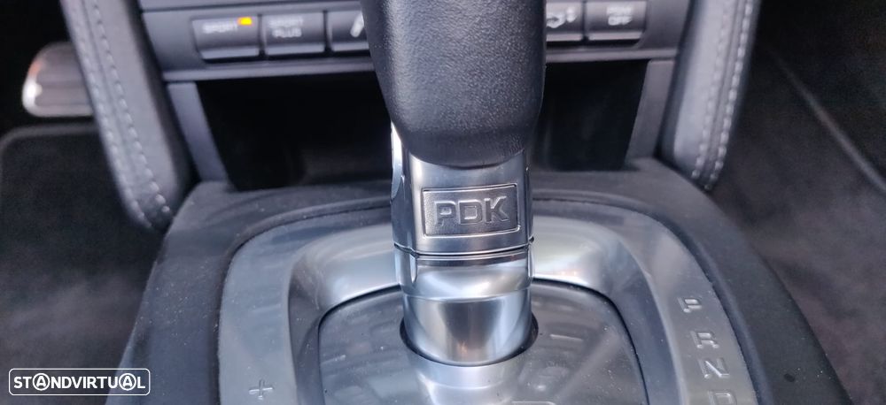 Porsche 911 (997) Carrera 4S Cabriolet PDK - 44