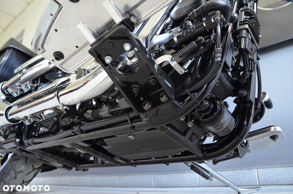 Yamaha Road Star - 14