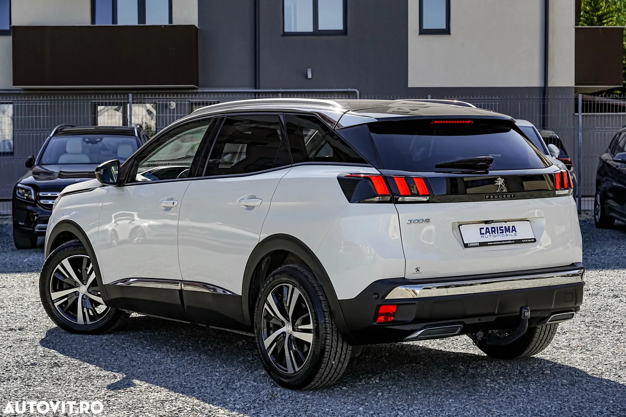 Peugeot 3008 1.2 PureTech Turbo S&S EAT8 Allure - 3