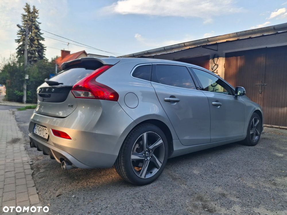 Volvo V40 - 5