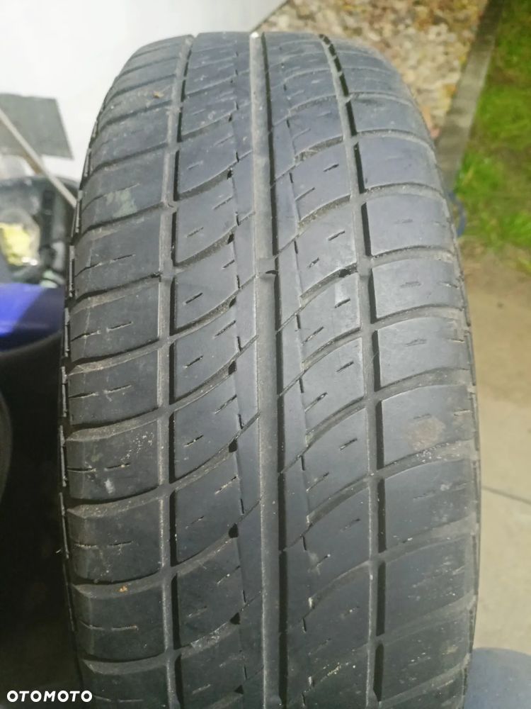 Renault Clio 1.2 16V Authentique - 3