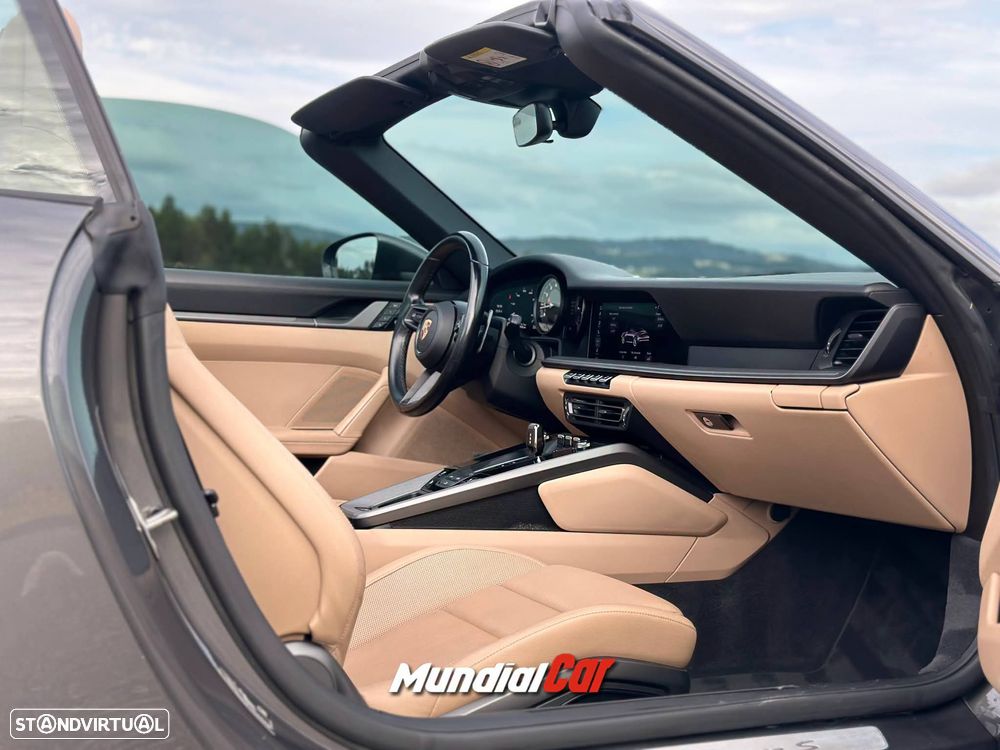 Porsche 911 (992) Carrera S Cabriolet PDK - 21