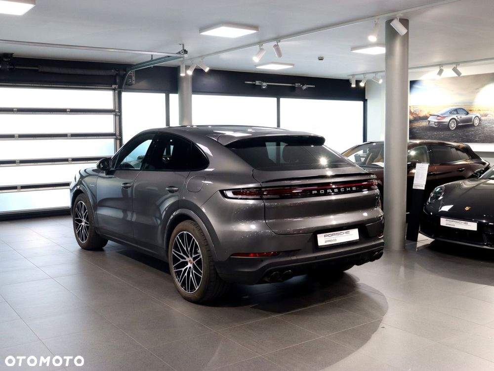 Porsche Cayenne E-Hybrid PHEV - 3
