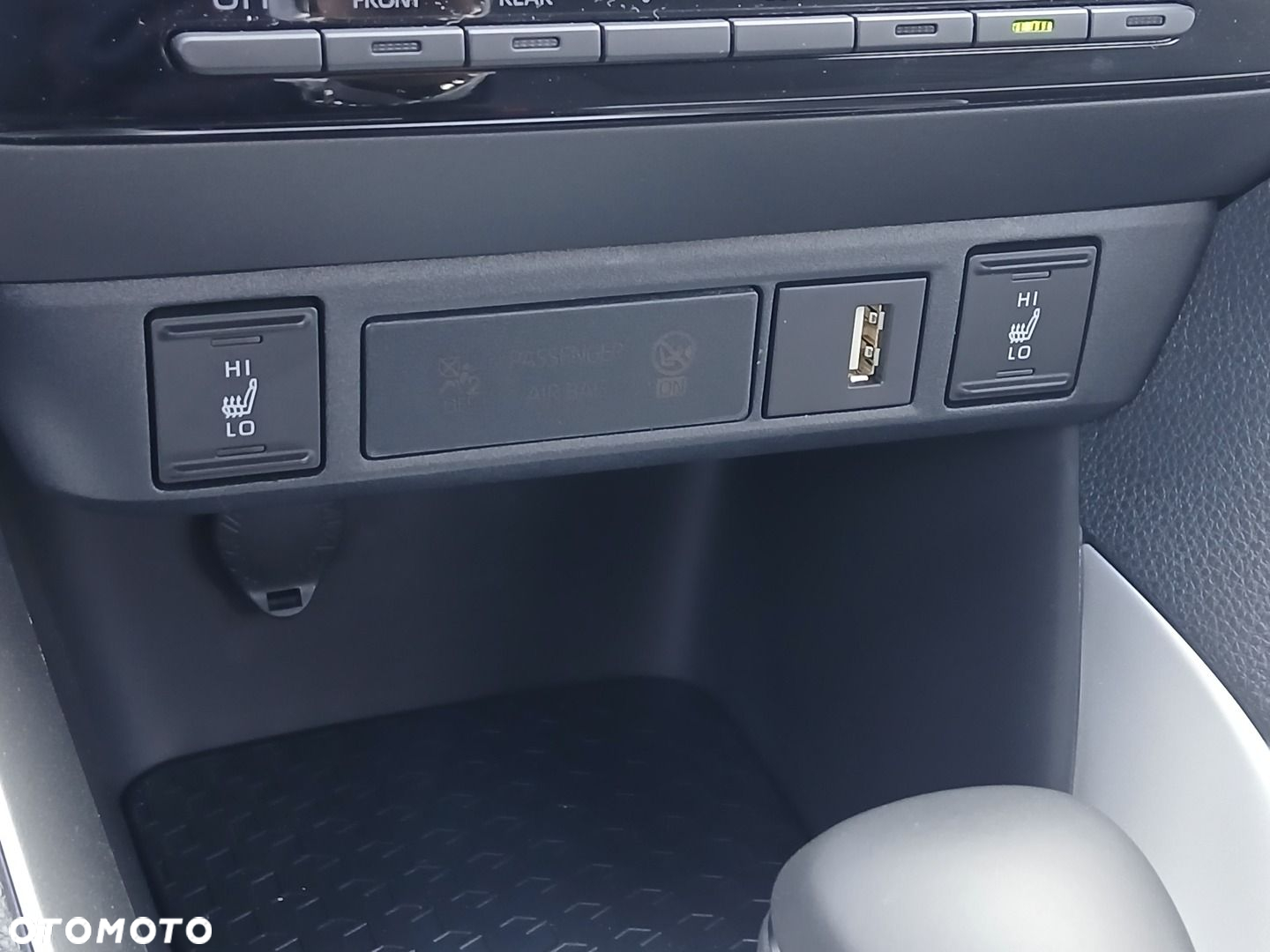 Toyota Yaris - 20