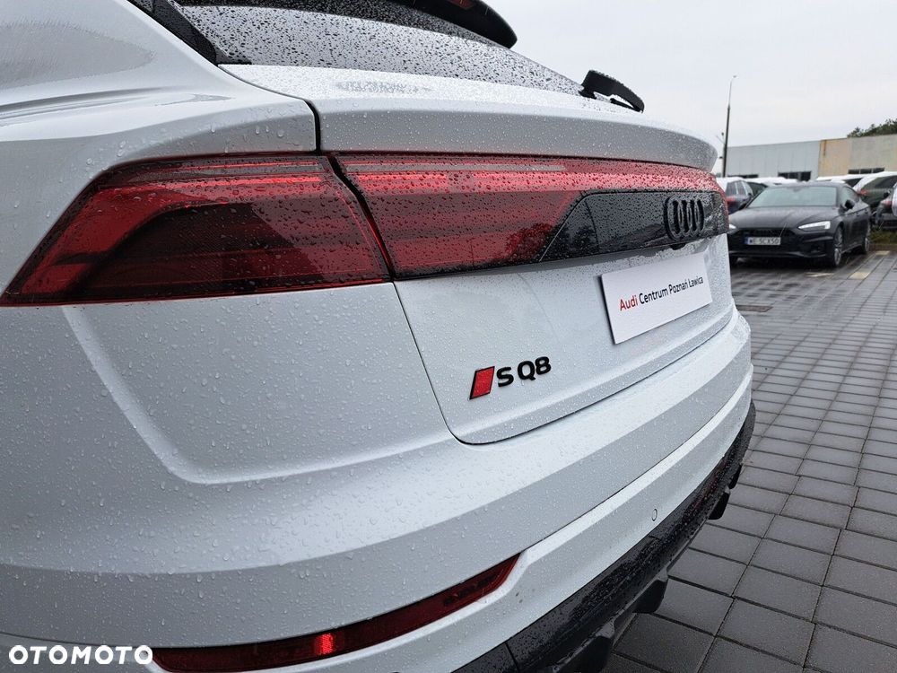 Audi SQ8 - 21
