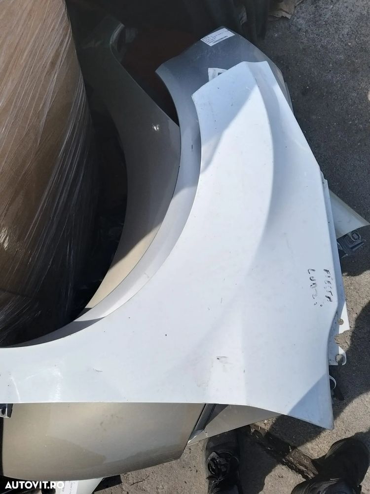 Aripa Stanga pentru Ford Fiesta din 2010 - 1