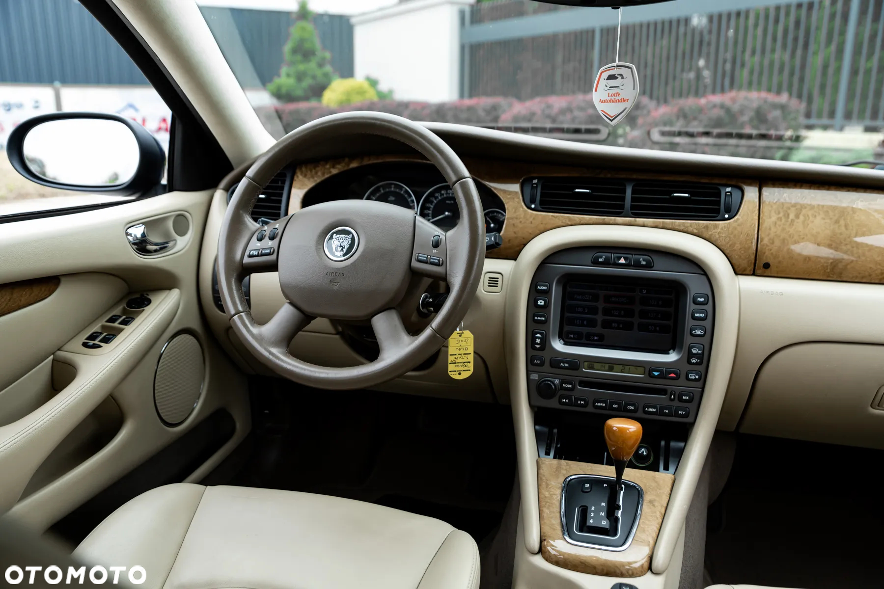 Jaguar X-Type 2.5 Executive - 28