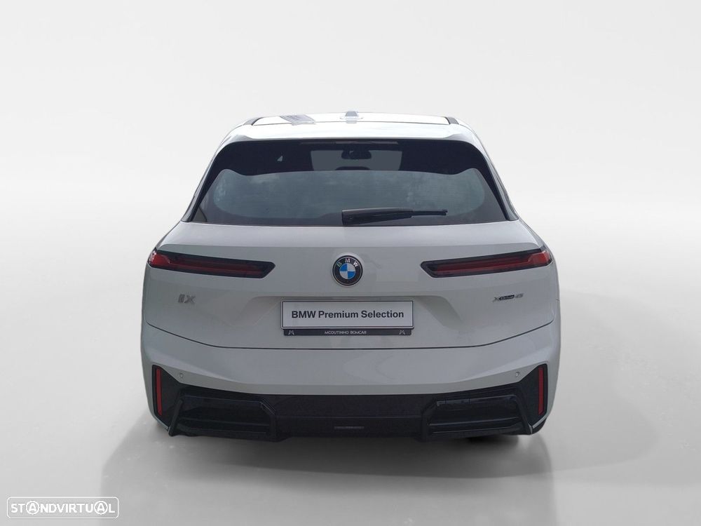 BMW iX xDrive 45 Pack Desportivo - 4