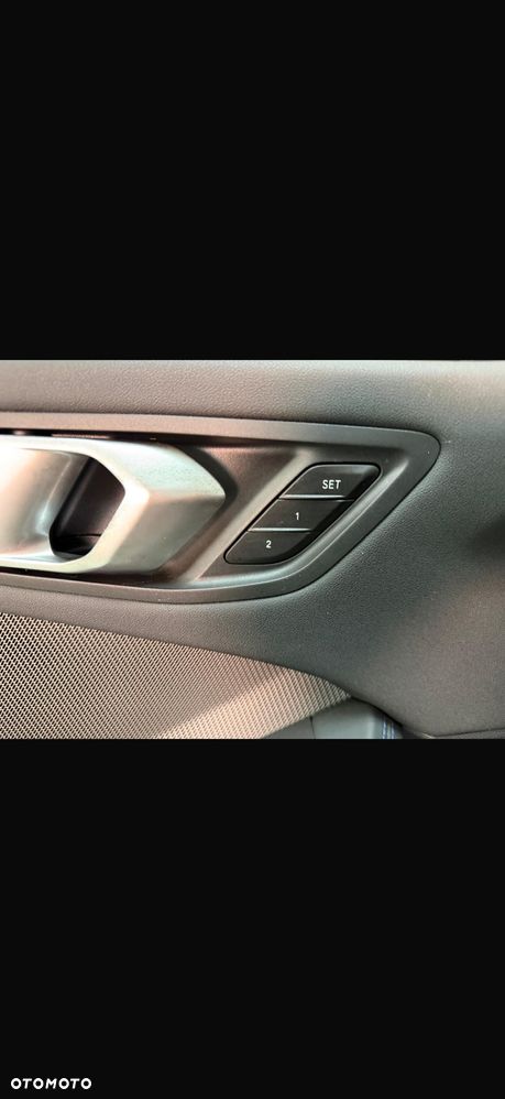 BMW Seria 1 120d Sport Line Shadow sport - 25
