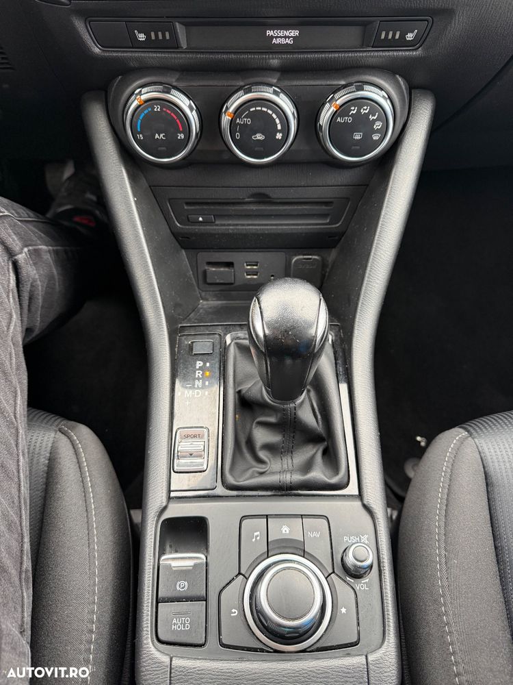 Mazda CX-3 - 8
