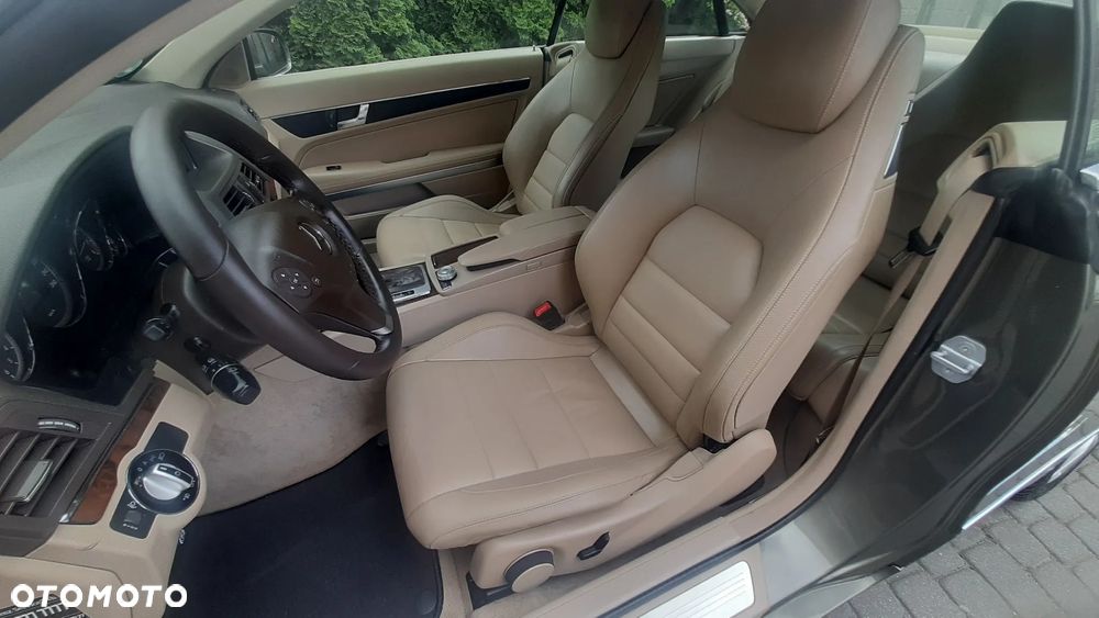 Mercedes-Benz Klasa E 250 CGI BlueEFFICIENCY Automatik Avantgarde - 28