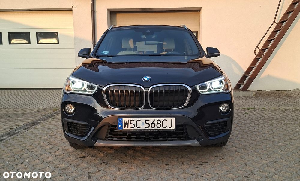 BMW X1 sDrive16d - 9