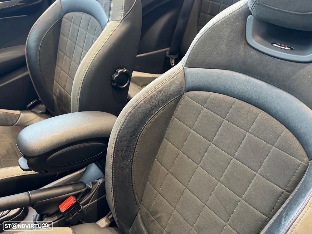 MINI Cabrio Cooper Auto - 21