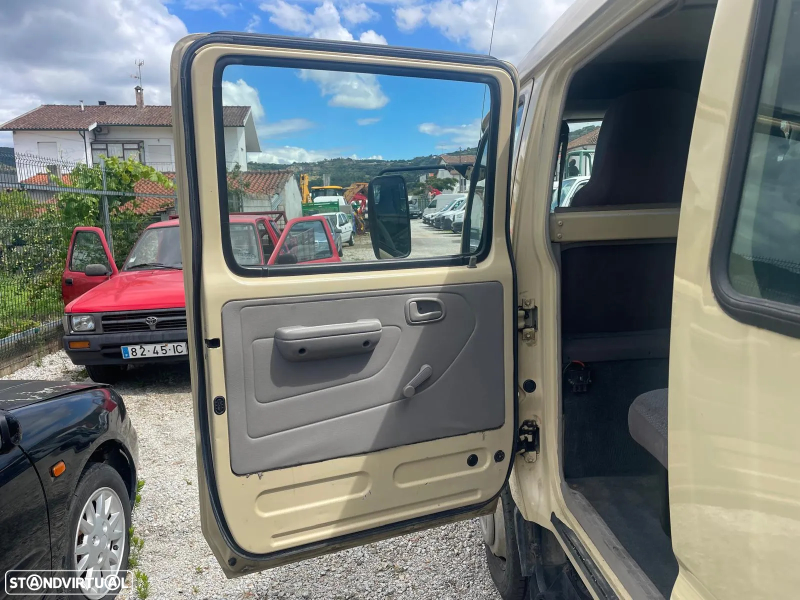 Toyota Dyna 2.5 D-4D Cab. Tripla - 19