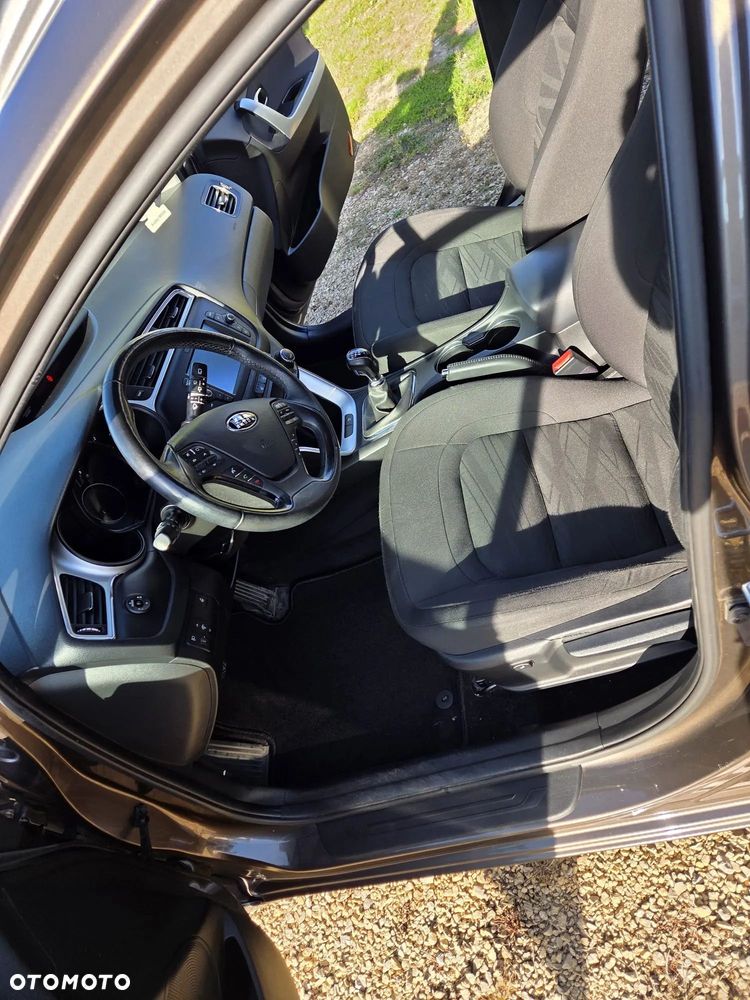 Kia Ceed - 7