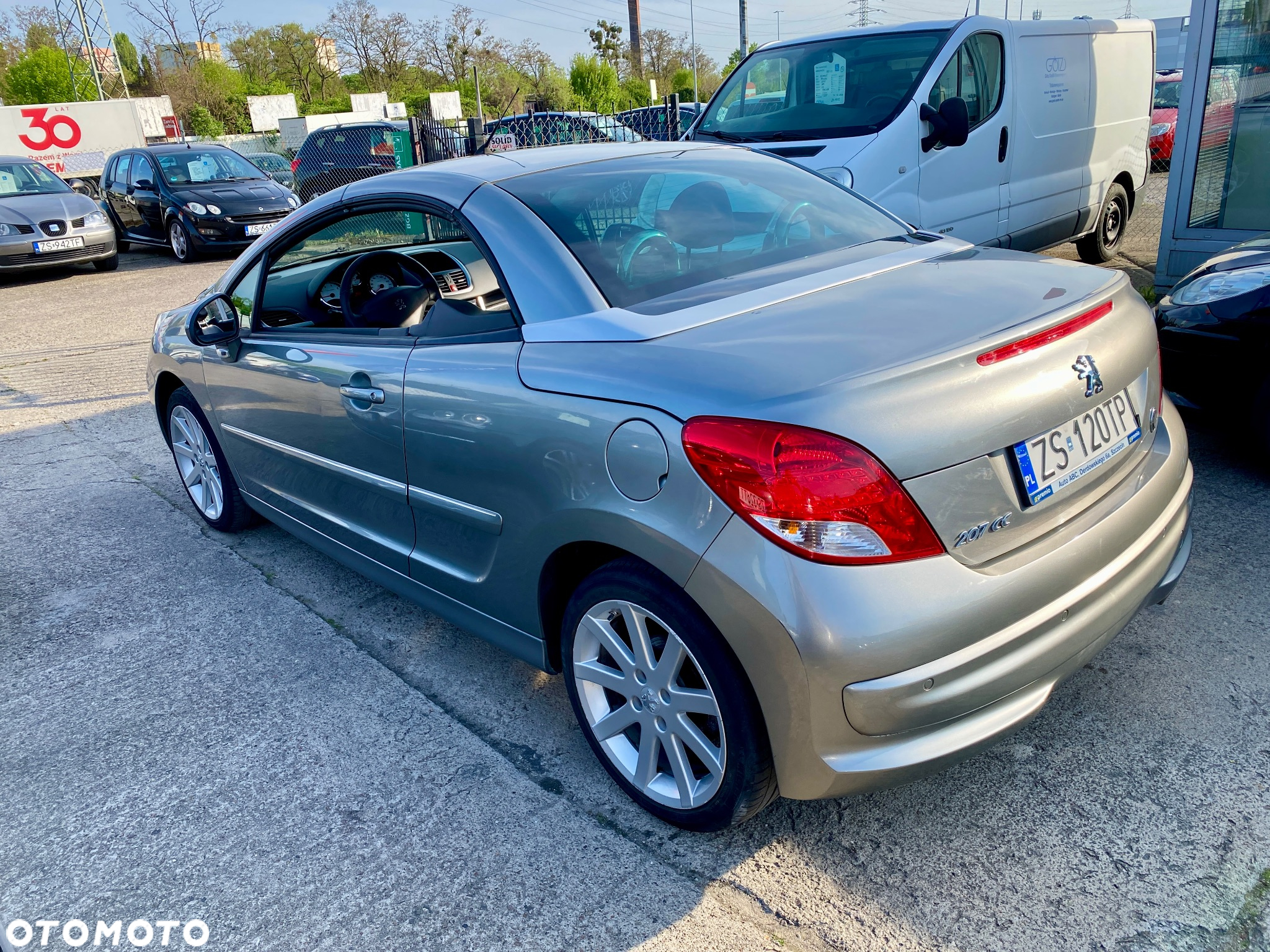 Peugeot 207 CC 120 VTi Roland Garros - 16