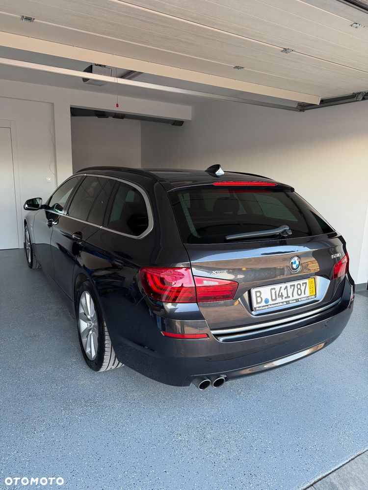 BMW Seria 5 530d xDrive - 4