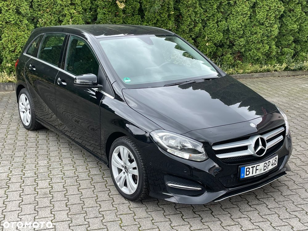 Mercedes-Benz Klasa B 180 - 1