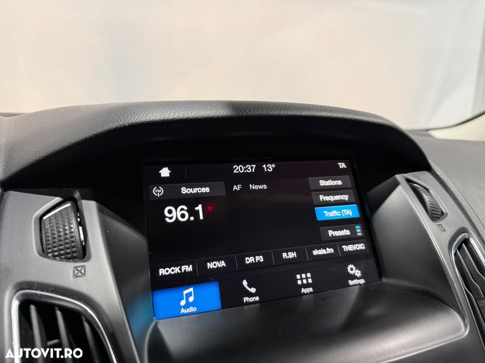 Ford Focus 1.5 EcoBoost Start-Stopp-System Business Edition - 10