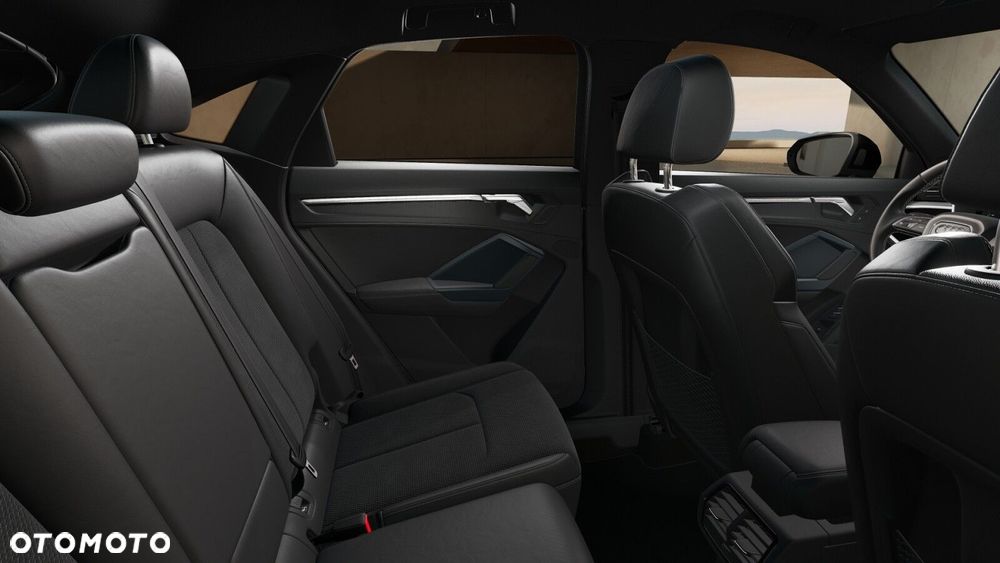 Audi Q3 Sportback - 11