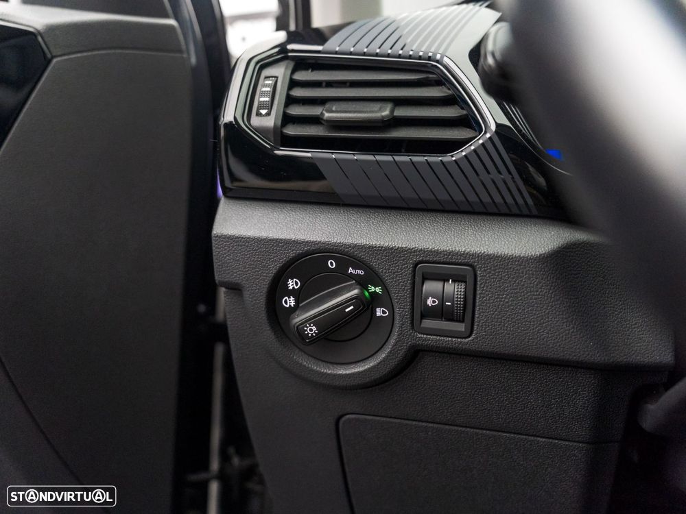 VW T-Cross 1.0 TSI BlackStyle - 17